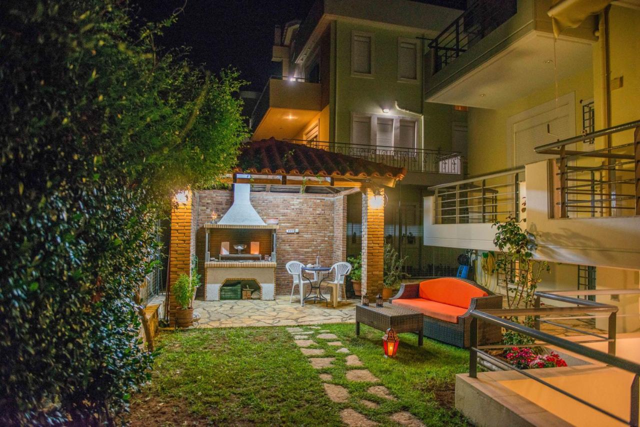 Marias Bbq Garden House Apartment Kalamata Exterior photo